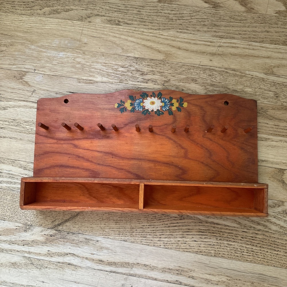 Vtg Handmade Wood Wall Mount Spice Rack Spoon Holder Tea Display Jewelry Shelf
